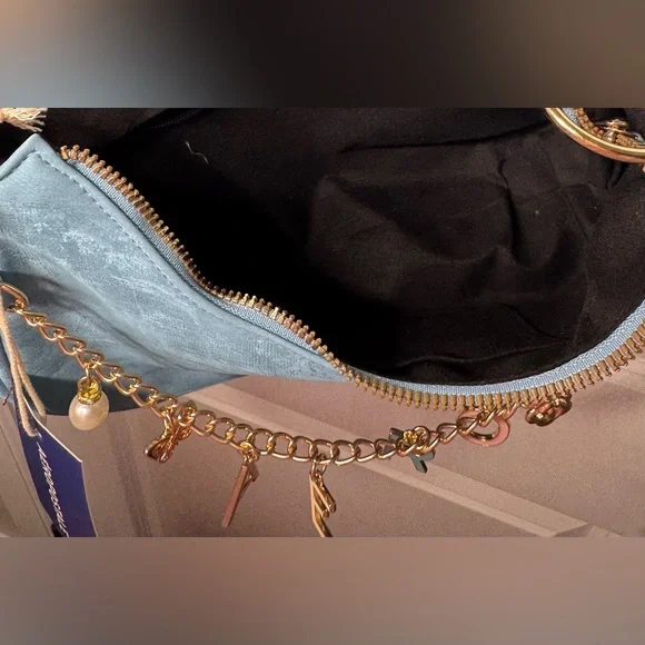 Aeropostale Light Blue Shoulder Bag with Charm Detail purse charms Y2K style - Picture 8 of 10